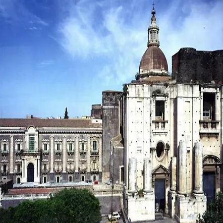 Benedettini - Exclusive & Monastery View Apartment *