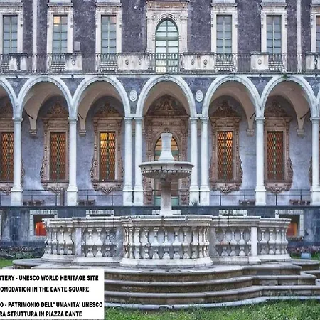 Benedettini - Exclusive & Monastery View Apartment *