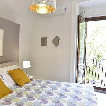 Benedettini - Exclusive & Monastery View Apartment Catania