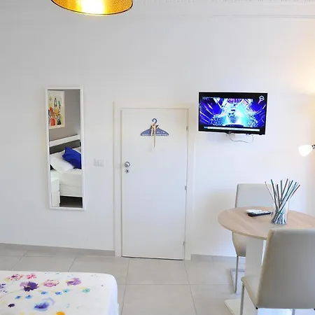 Benedettini - Exclusive & Monastery View Apartment